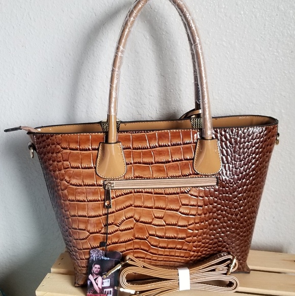 Classy & Elegant Embossed Crocodile Tote Bag - Picture 2 of 5